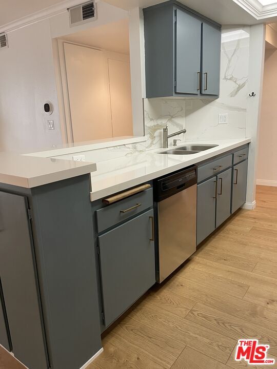 Foto del edificio - 911 N Kings Rd