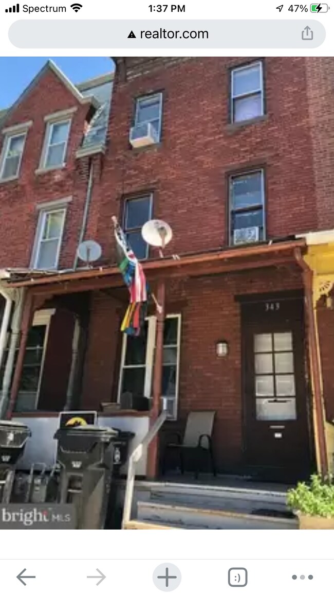 Building Photo - 343 Hummel St