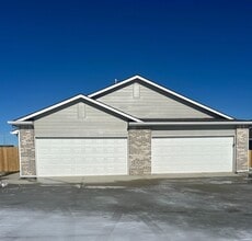 Building Photo - 12805 E Blake St
