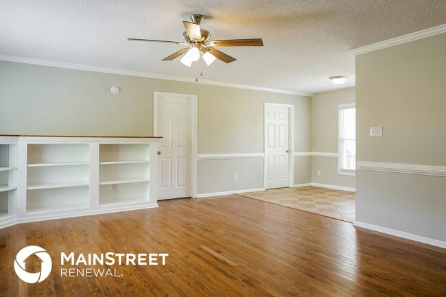 Building Photo - 200 Alfalfa Ct