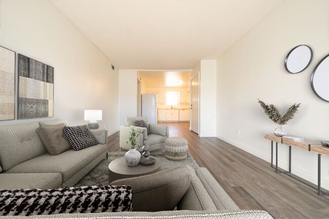 Building Photo - 269 W San Marcos Blvd