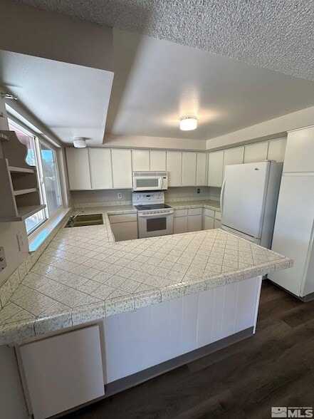 Foto del edificio - 462 Steffanie Wy