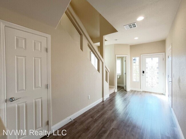 Foto del edificio - 4 br, 3.5 bath House - 6588 Austin Hope Ave