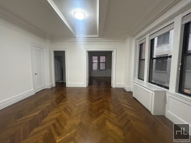 Foto del edificio - WEST 58 STREET