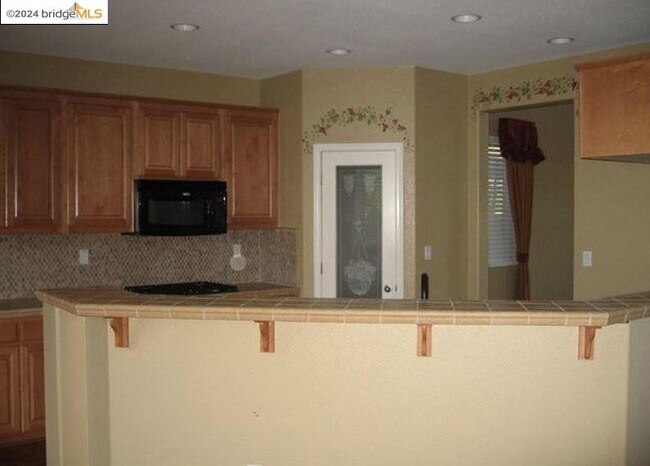Building Photo - 4324 Cummings Ln