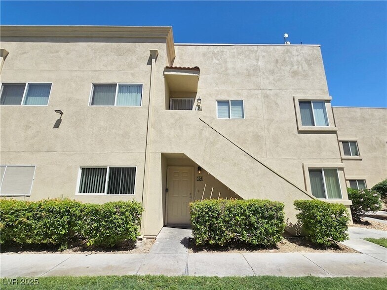 Foto principal - 1858 N Decatur Blvd