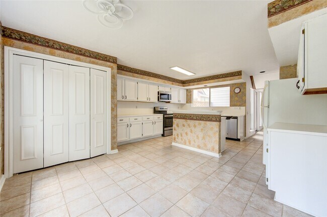 Foto del edificio - 16026 Rustic Sands Dr