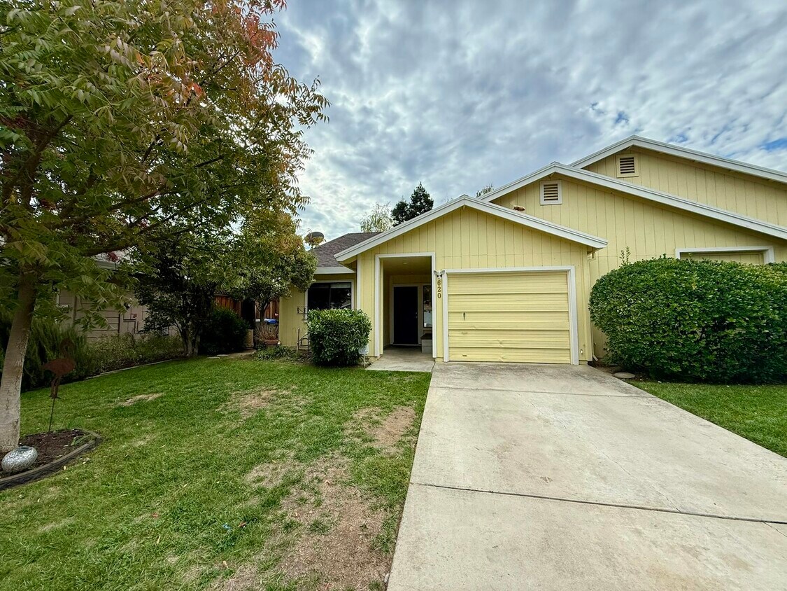 Foto principal - 620 Oriole Ave