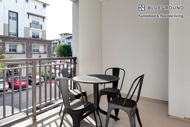 Foto del edificio - 3889 Artist Walk Common