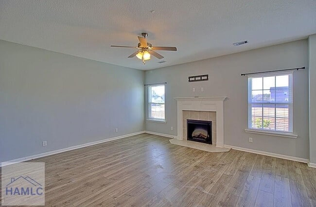 Foto del edificio - 7 Upland Ct