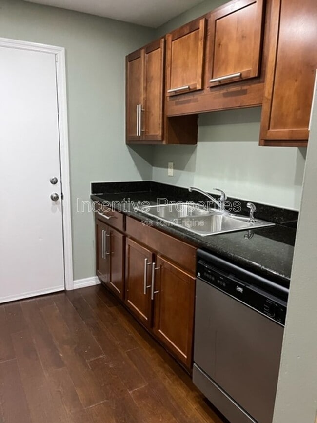 Photo - 1954 Conway Rd Apartment