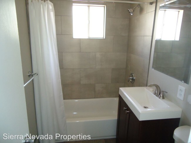 Building Photo - 2 br, 1 bath House - 1065 Brinkby Ave.