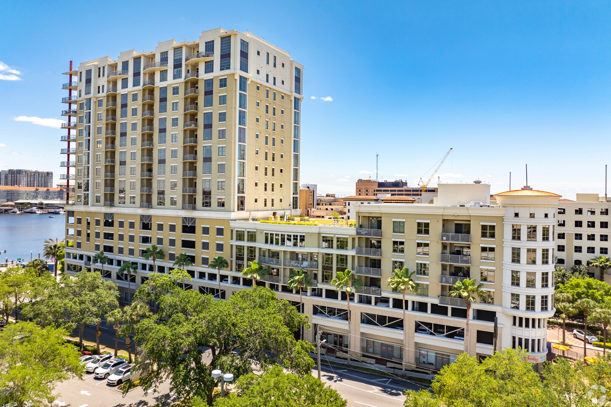 Parkside of One Bayshore