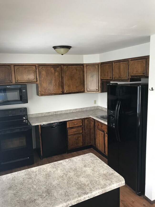 Foto del edificio - 742 Fairwood Dr