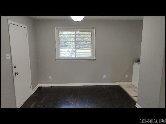 Building Photo - 2402 Wilshire Dr