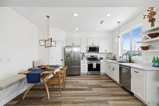Building Photo - 1055 Learning Loop