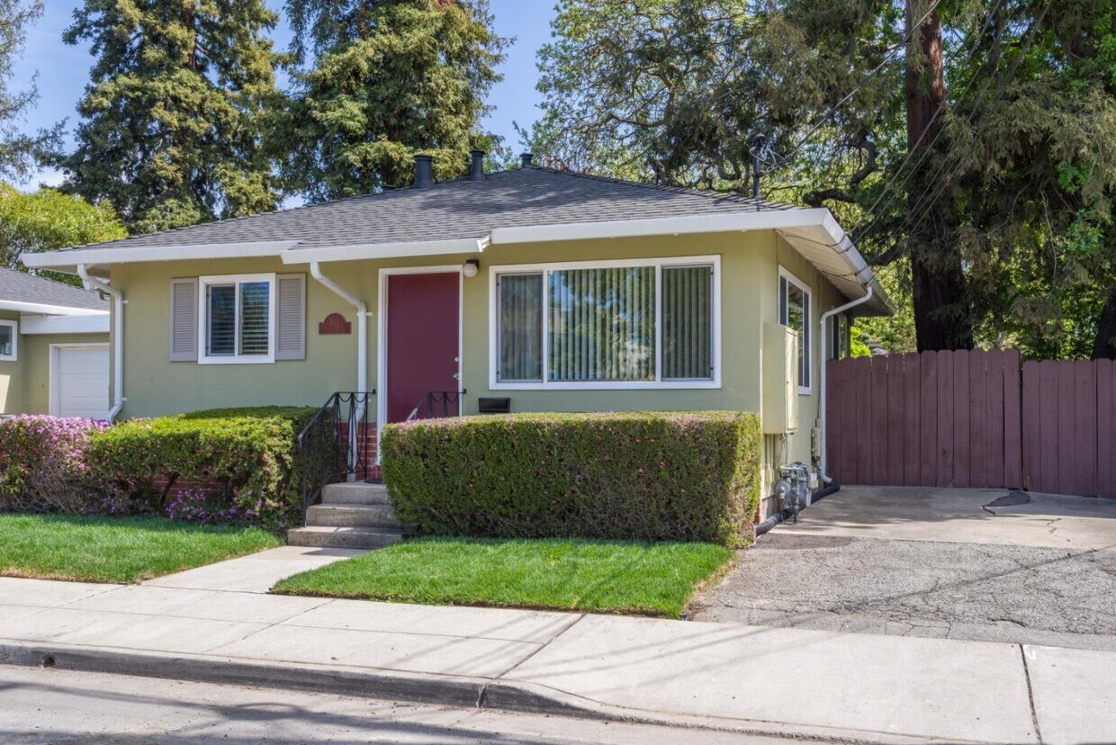 Primary Photo - 505 Harrison Ave