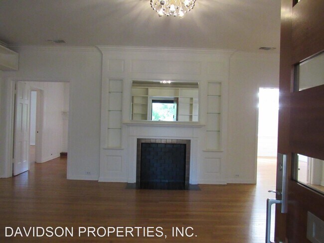Building Photo - 2 br, 1 bath House - 318 Tuxedo Ave