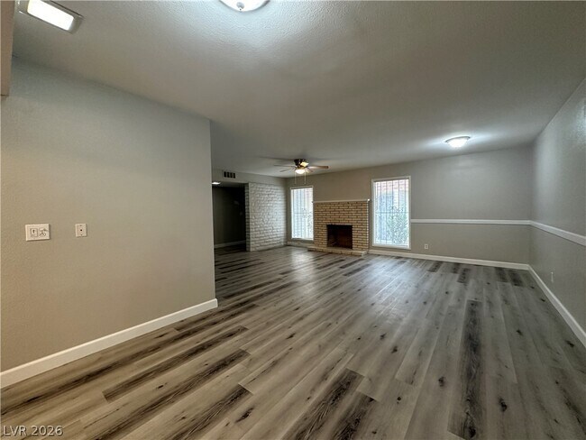 Building Photo - 2748 Heritage Ct