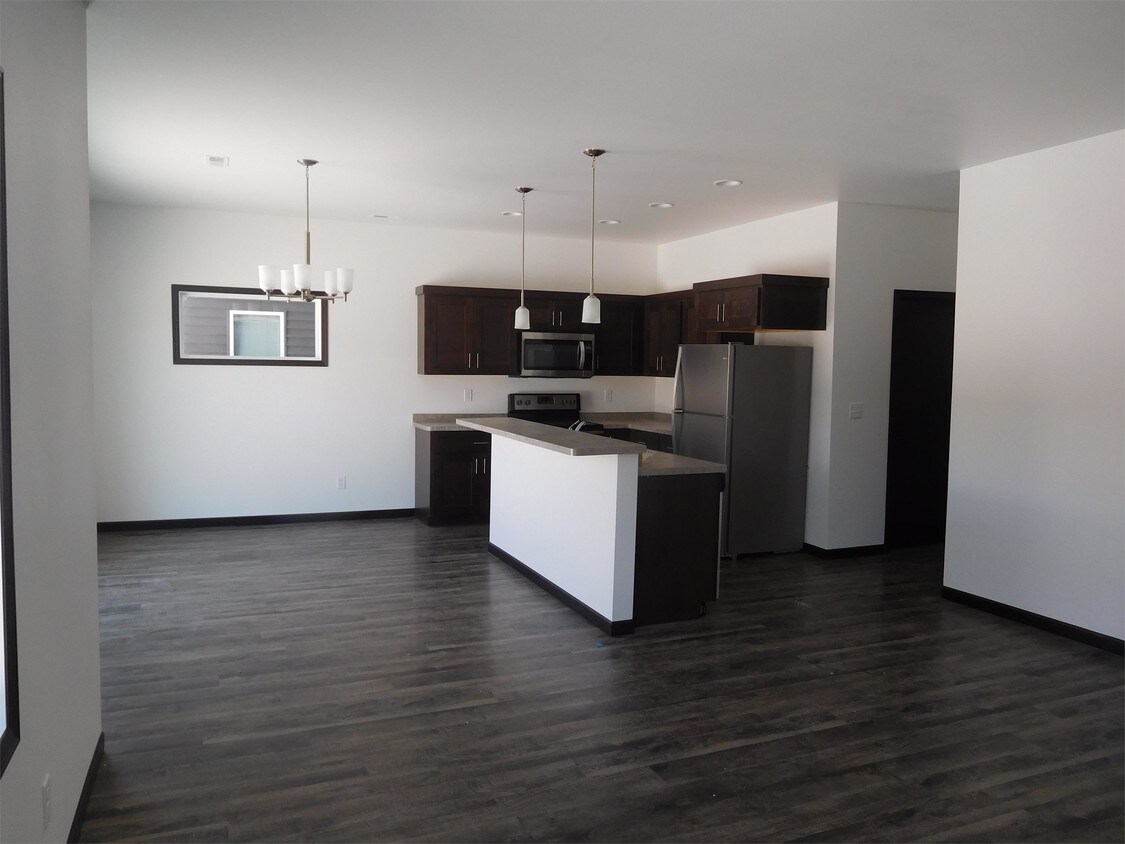 Foto principal - 4329 51st St S