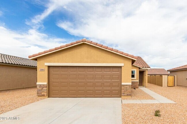 Building Photo - 1084 W Verde Ln