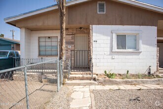 Building Photo - 910 Van Patten Ave
