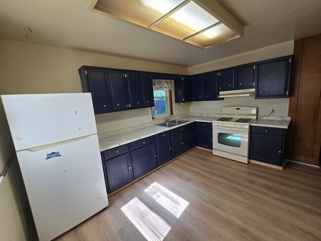 Foto del edificio - 723 S Woodbridge St