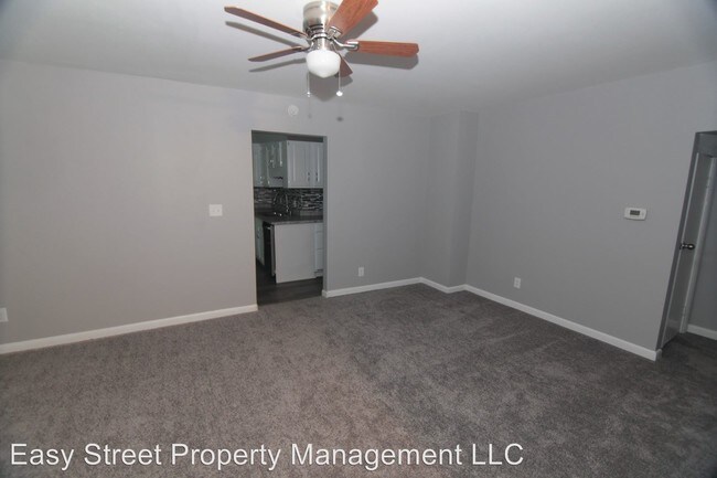 Building Photo - 4 br, 2 bath House - 2350 Farnam St