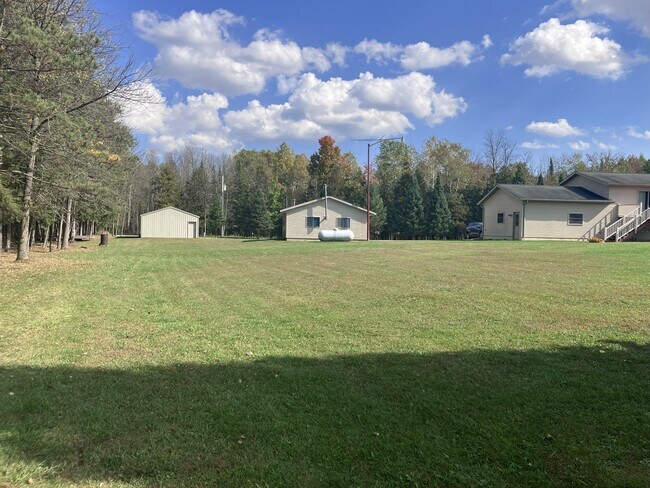 Patio trasero (2) - N5223 Tamarack Ln