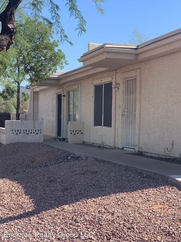 Primary Photo - 2 br, 1 bath House - 2151 N. Meridian Driv...