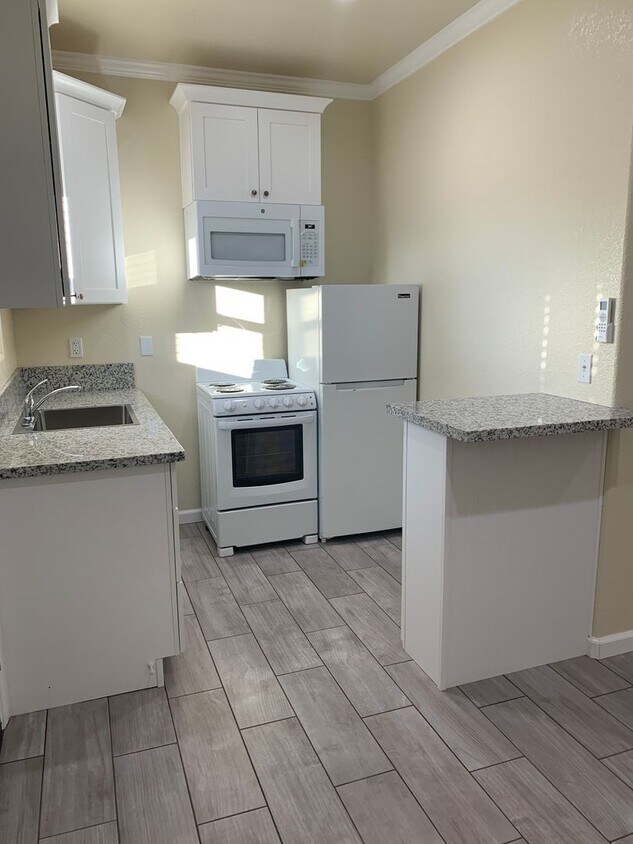 Foto del edificio - 1 bed/1 ba cottage - Olivehurst