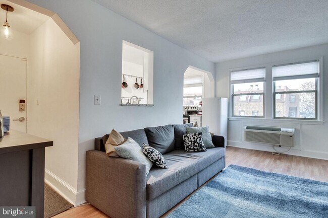 Living room - 1363 K St SE Apartments