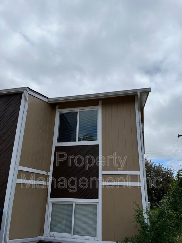 Primary Photo - 625 Yuma St