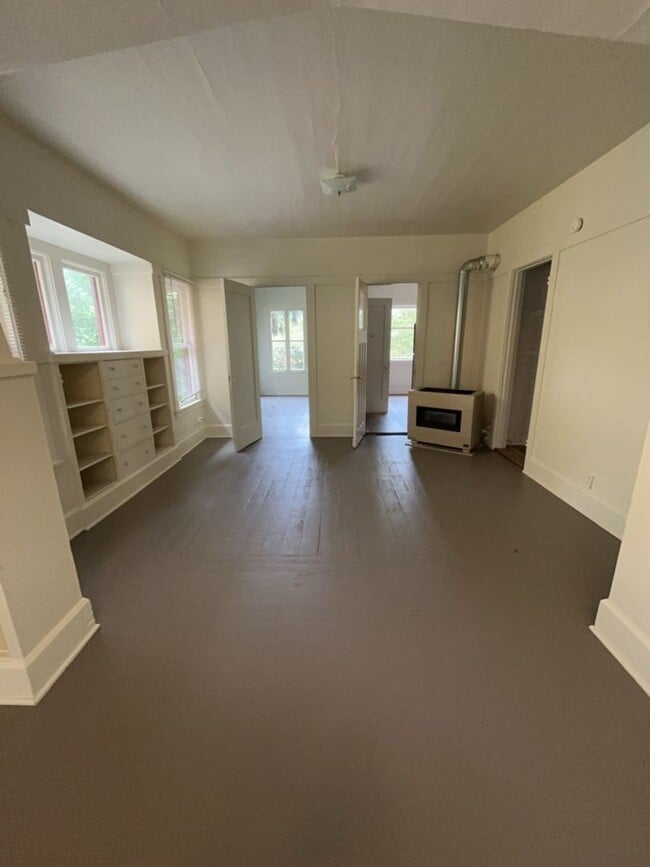 Building Photo - 1141 Franklin St