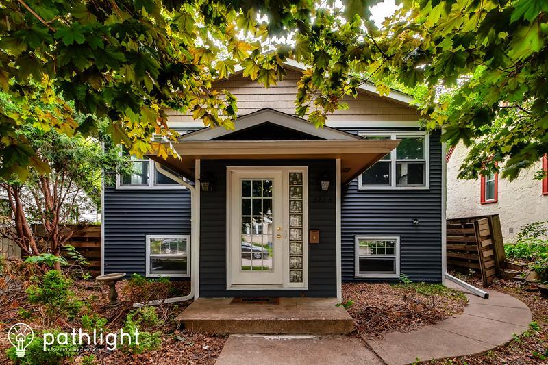 3218 Washburn Ave N House Rental in Minneapolis, MN