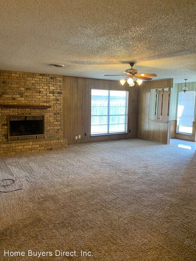 Foto del edificio - 3 br, 2 bath House - 4420 Ridgecrest
