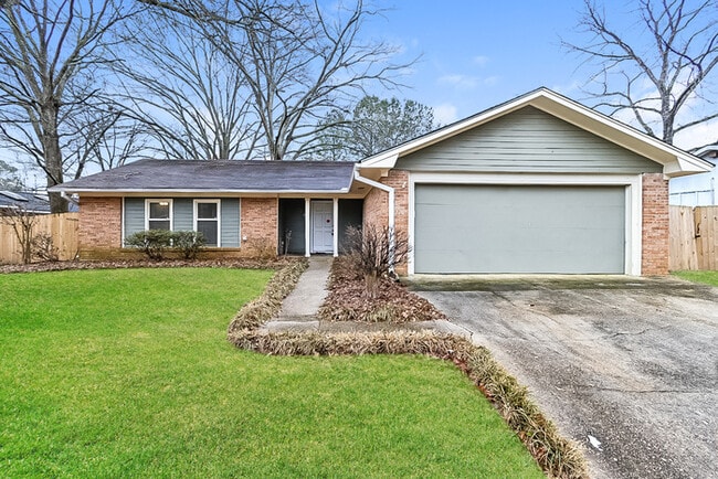 Building Photo - 163 Twin Oaks Dr