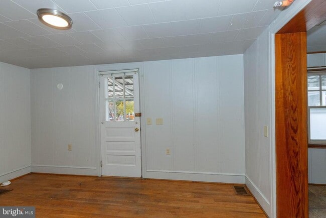 Foto del edificio - 326 E Liberty St