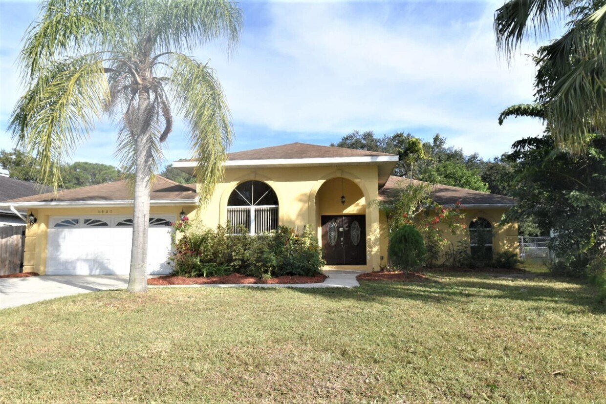 4907 35th Ct E House Rental in Bradenton, FL