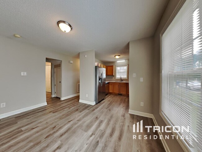 Foto del edificio - 2932 Neals Creek Dr