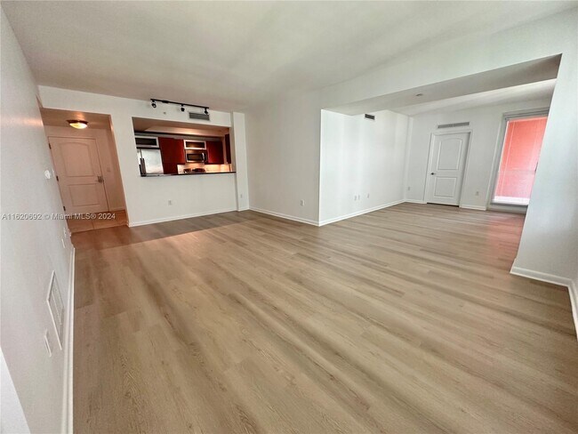 Building Photo - 7350 SW 89th St