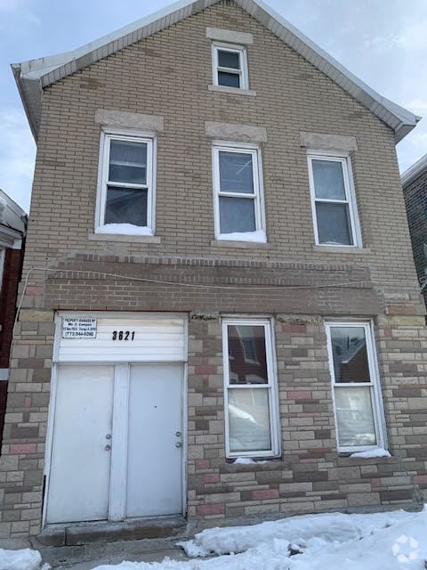 Building Photo - 3621 S Paulina St