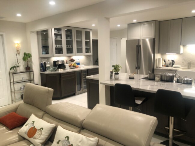 Foto del edificio - 119 Goldhunter Ct