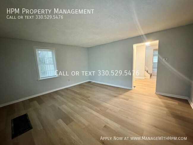 Foto del edificio - 612 Guy St NW