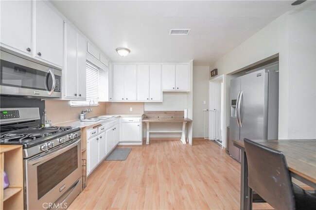 Building Photo - 3816 Lomina Ave