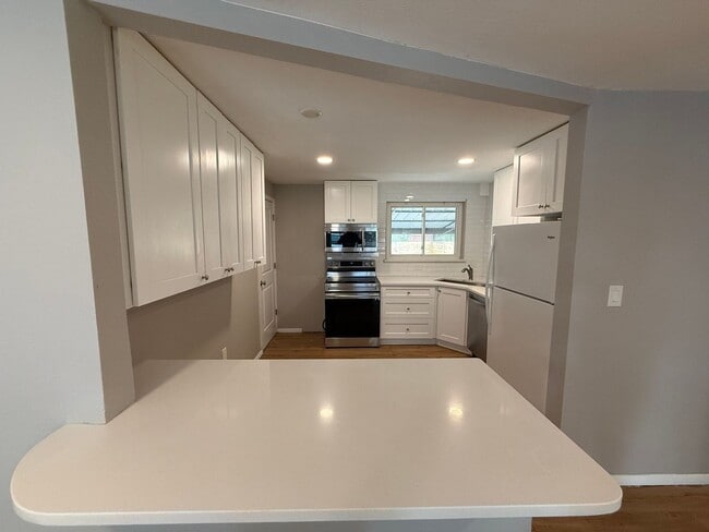 Building Photo - Charming 3BR Duplex in Aurora