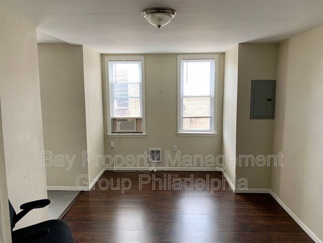 Foto del edificio - 2419 E Allegheny Ave