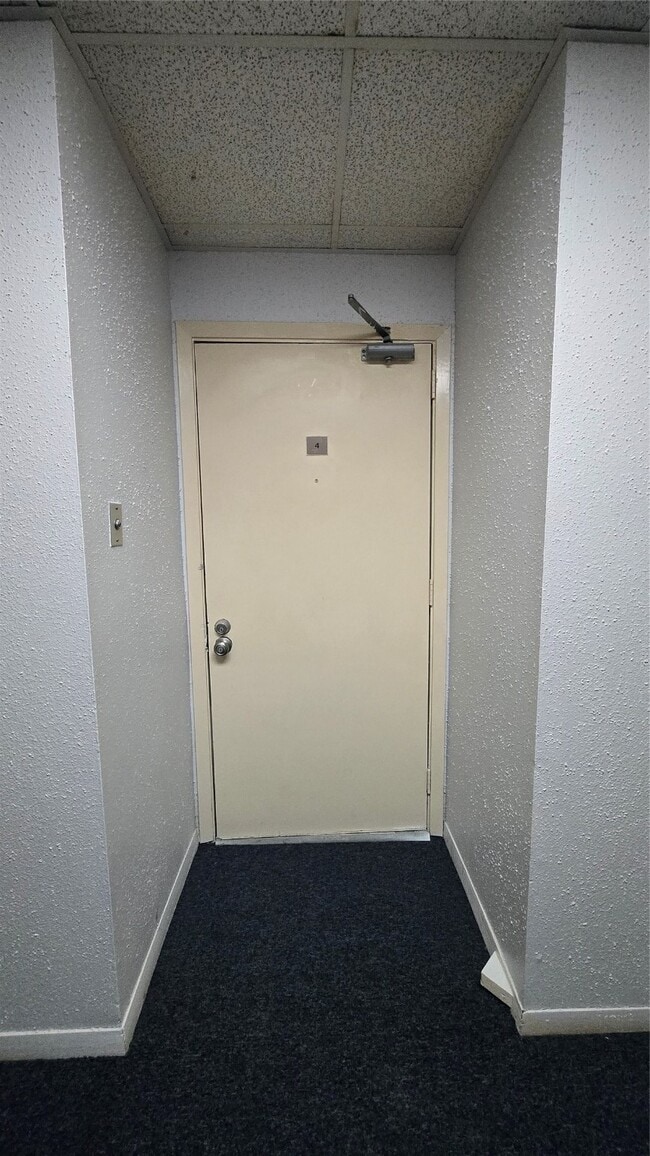 Foto del edificio - 8427 Hearth Dr