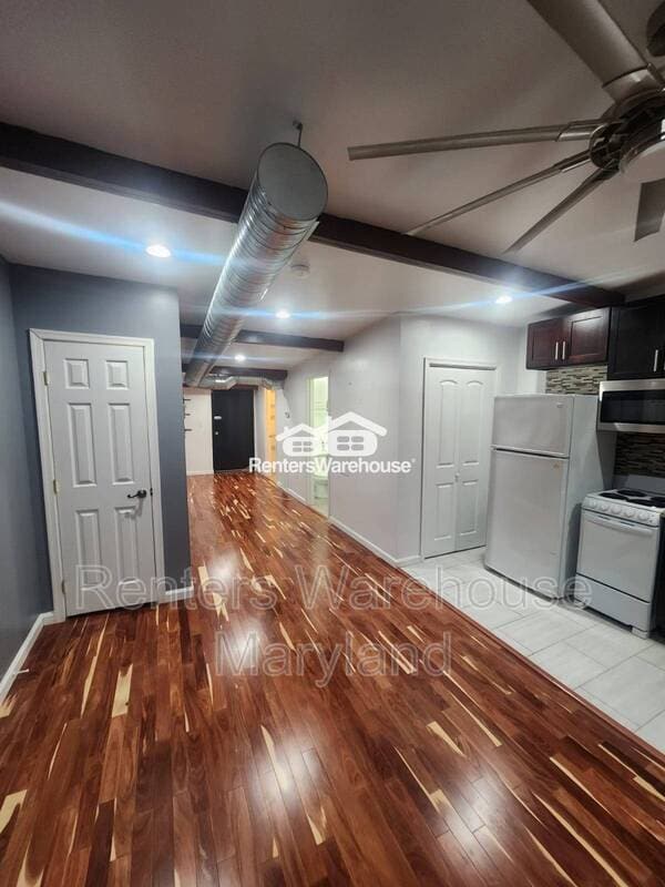 Foto del edificio - 1421 W Baltimore St