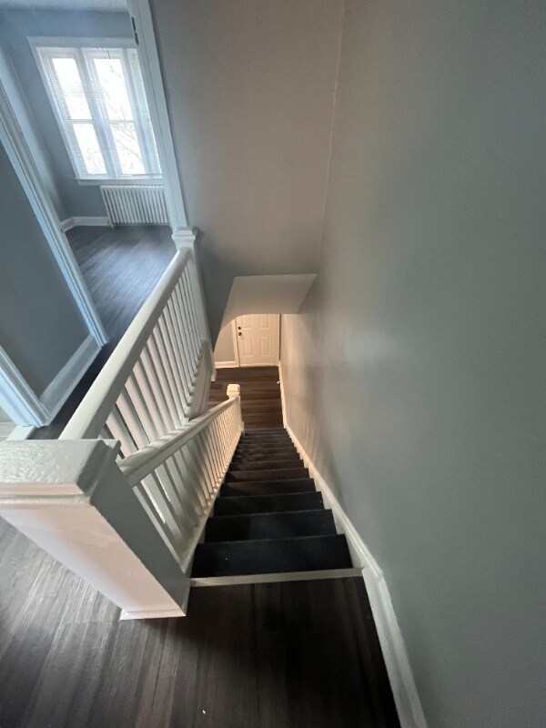Building Photo - 1003 Bonaparte Ave